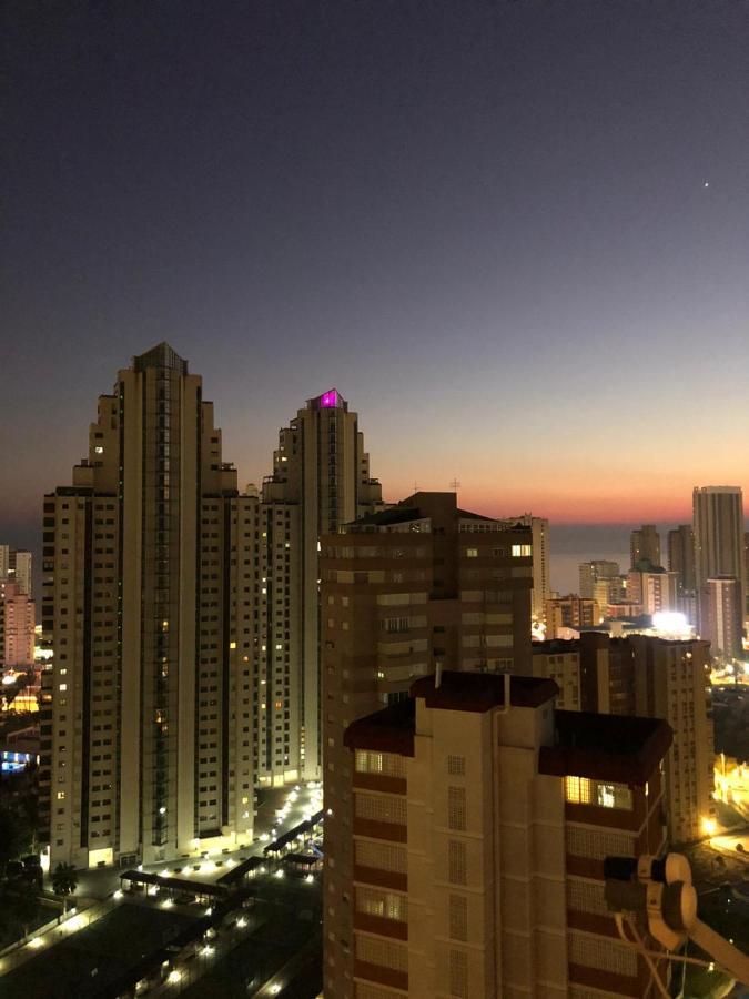 דירות בנידורם Sunshine Apartament מראה חיצוני תמונה