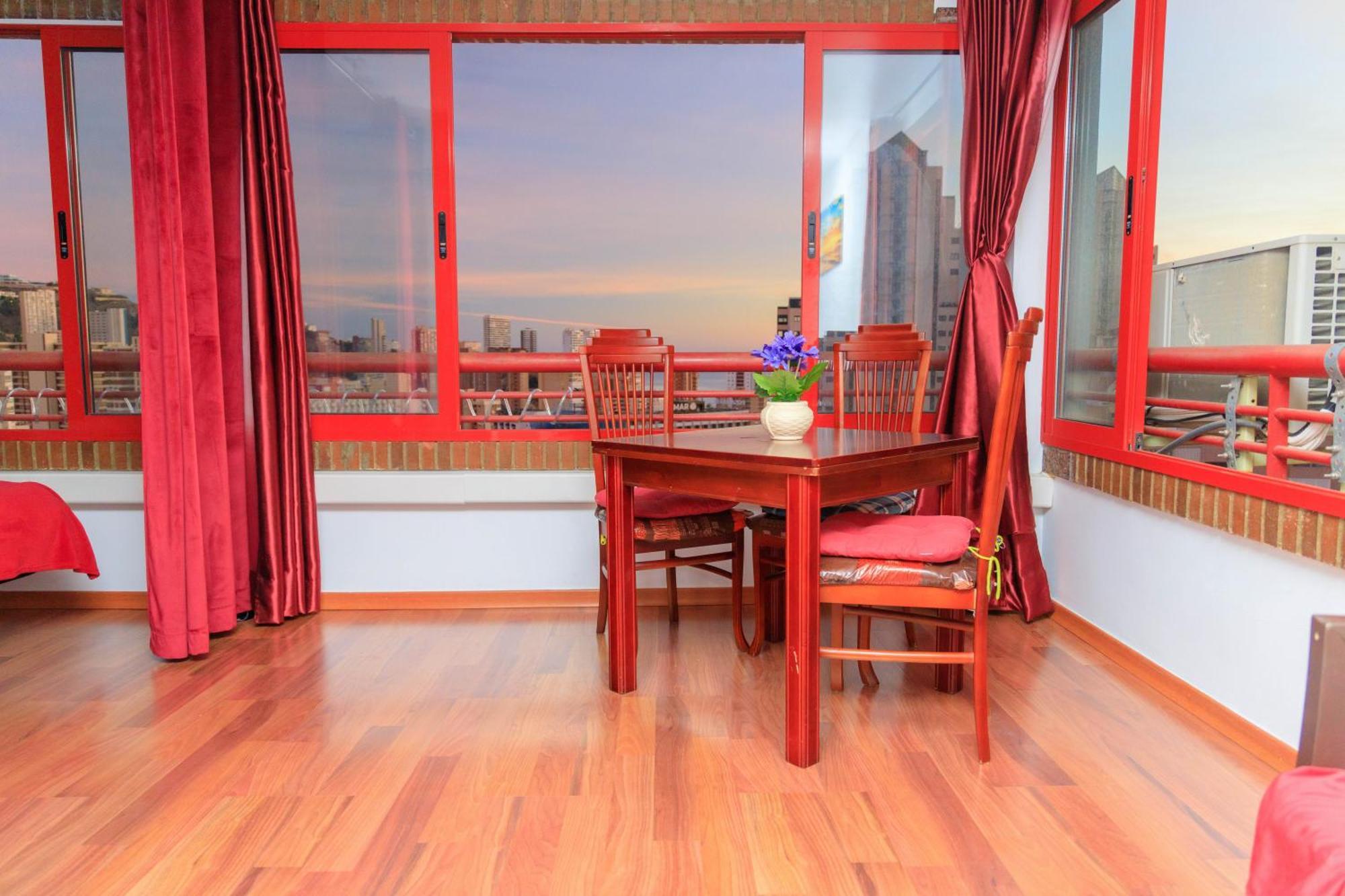 דירות בנידורם Sunshine Apartament מראה חיצוני תמונה