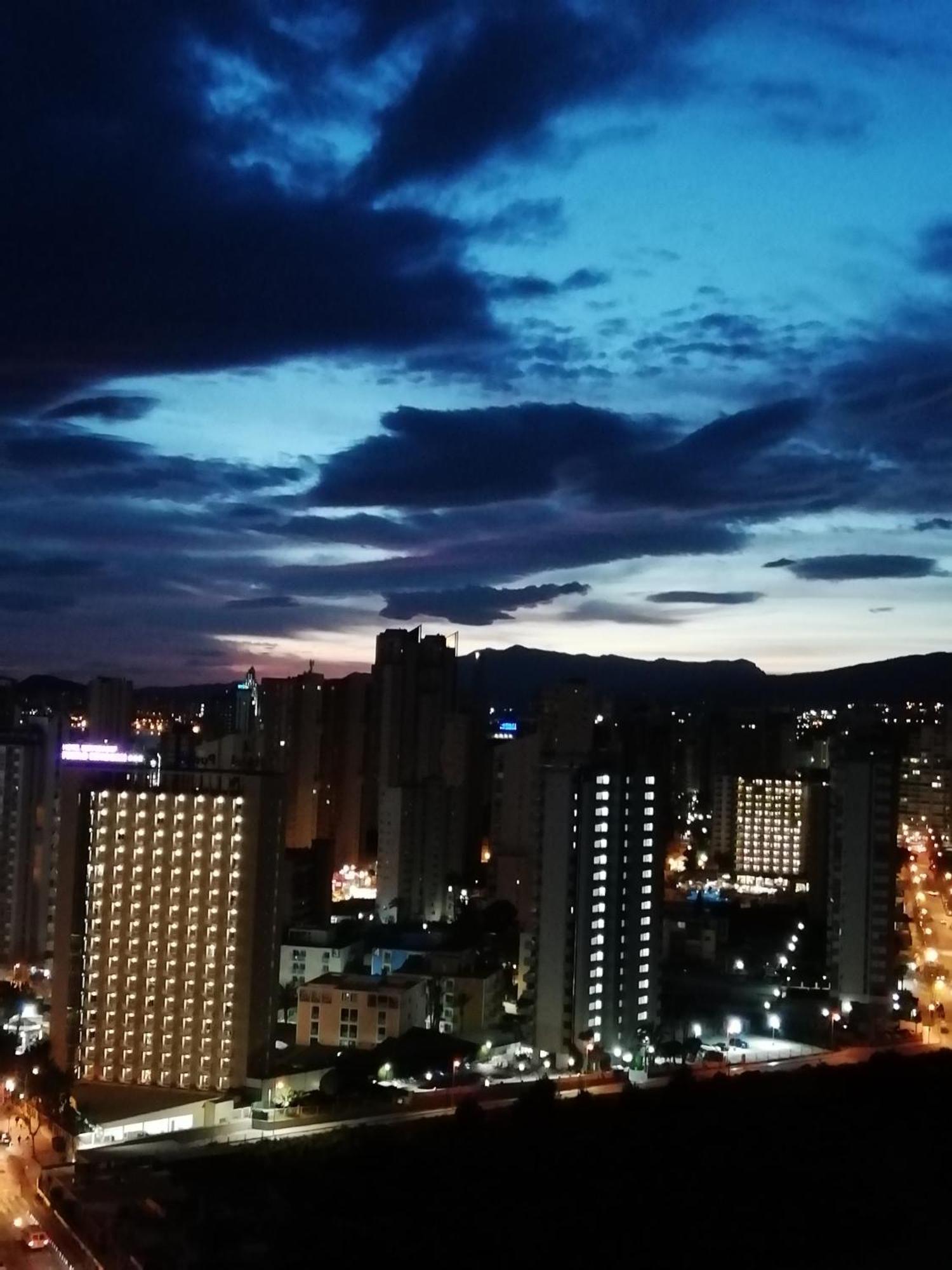 דירות בנידורם Sunshine Apartament חדר תמונה